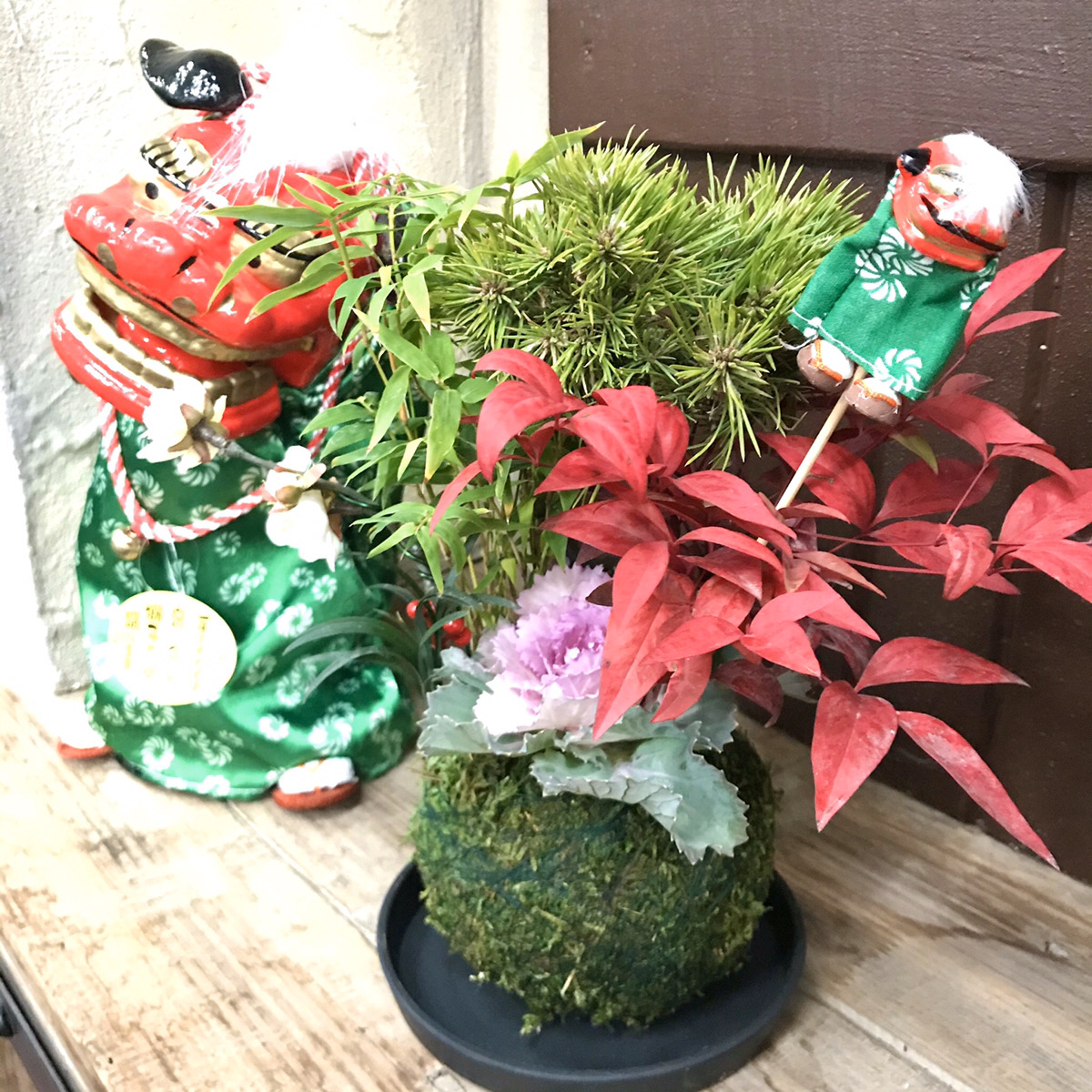 お正月飾りにもなる縁起物 苔玉 – 福井のフラワーショップ「開花園」
